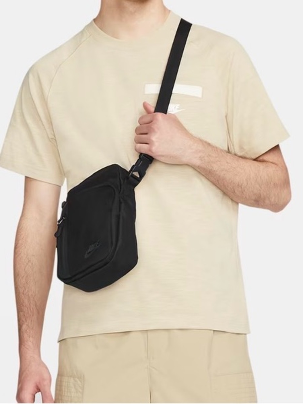 Nike Elemental Premium Crossbody Bag Black and Anthracite Gray Men’s